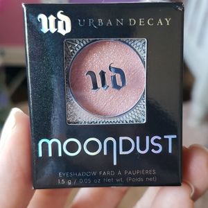 Urban Decay Moondust Specter Eyeshadow